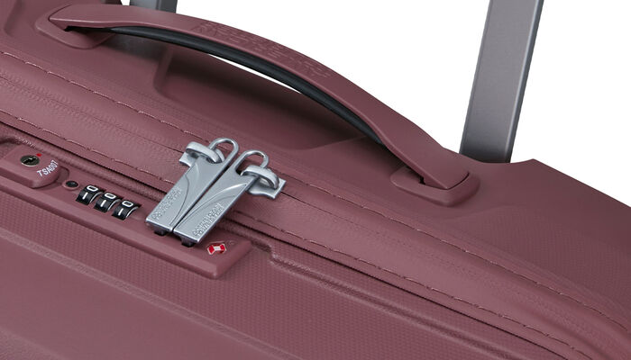 Vízlepergető bevonatú cipzár