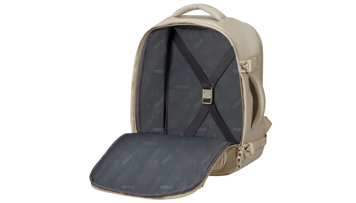 Keresztpántos ruhatartó zseb