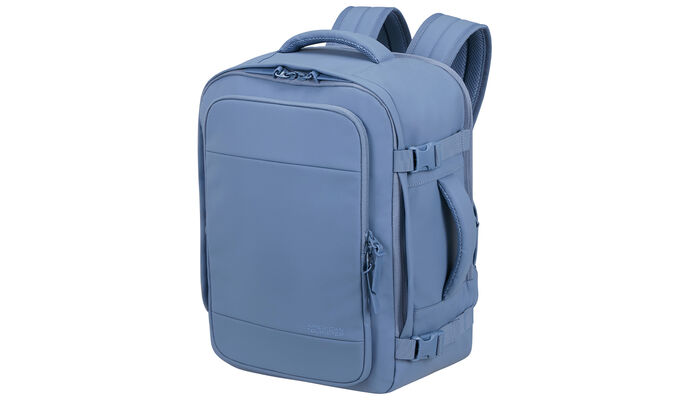 Megfelel a Ryanair és a Wizz Air ingyenes fedélzeti kézipoggyász méreteire vonatkozó szabályainak