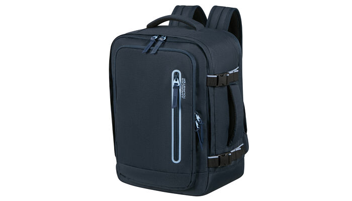 Megfelel a Ryanair és a Wizz Air ingyenes fedélzeti kézipoggyász méreteire vonatkozó szabályainak