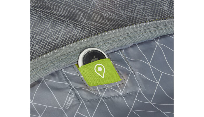 Beépített AirTag tartó