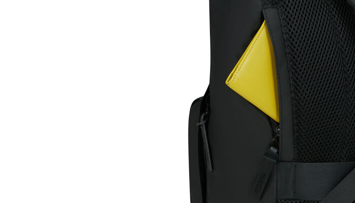 Titkos hátsó rekesz