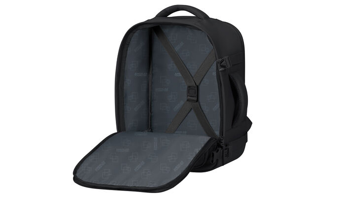 Keresztpántos ruhatartó zseb