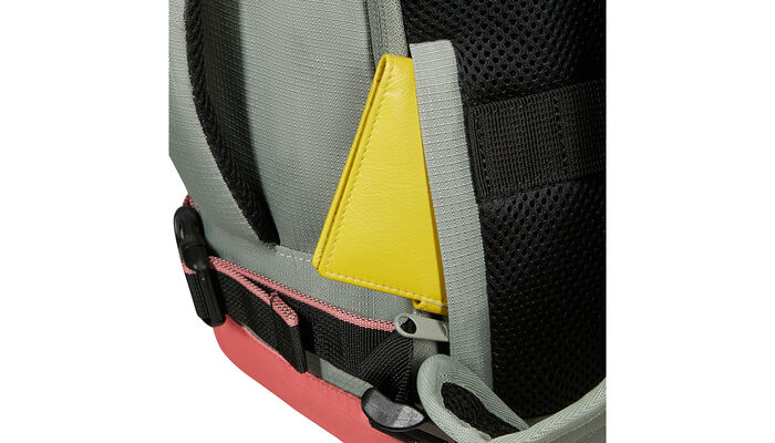 Titkos hátsó rekesz