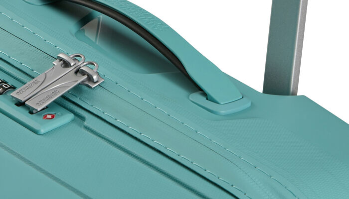 Vízlepergető bevonatú cipzár