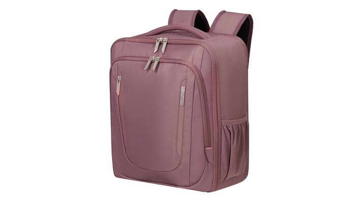 Megfelel a Ryanair és a Wizz Air ingyenes fedélzeti kézipoggyász méreteire vonatkozó szabályainak