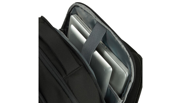 15,6" laptoptartó rekesz