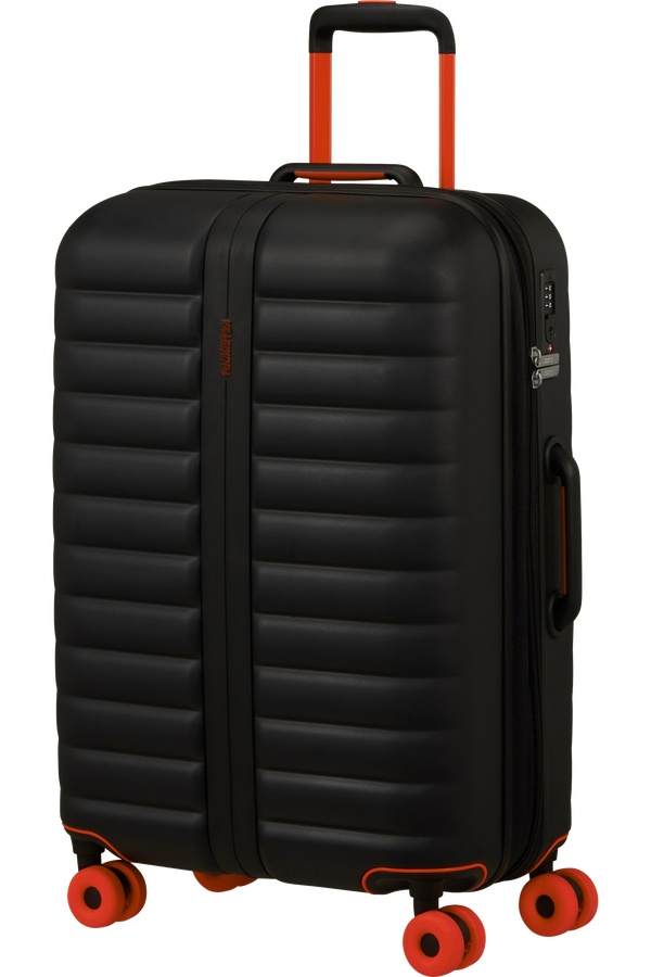 Neovibe 67cm K&ouml;zepes m&eacute;retű feladhat&oacute; poggy&aacute;sz