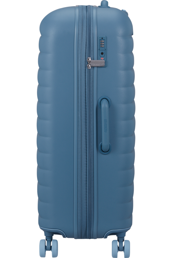 Neovibe 78cm Nagym&eacute;retű feladhat&oacute; poggy&aacute;sz