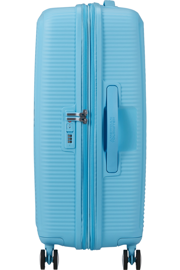 SoundBox 67cm K&ouml;zepes m&eacute;retű feladhat&oacute; poggy&aacute;sz