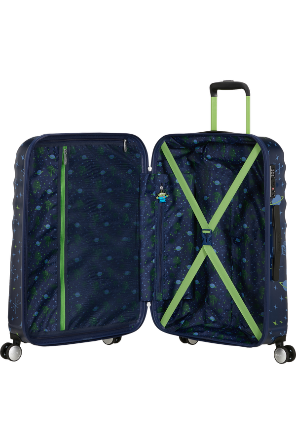 Disney Wavebreaker 67cm K&ouml;zepes m&eacute;retű feladhat&oacute; poggy&aacute;sz