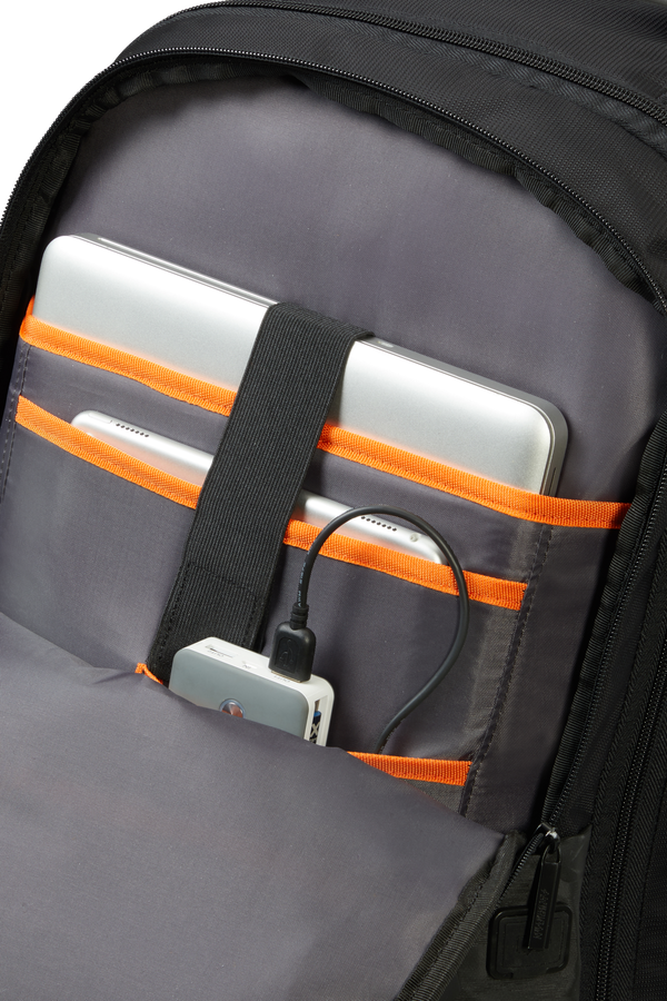 American Tourister At Work Laptop Backpack with Wheels Camo 15.6'  Black American Tourister At Work Laptop Backpack with Wheels Camo 15.6'  Black