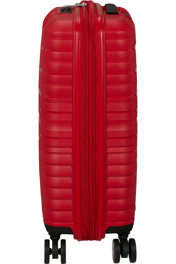 American Tourister Flytwist SPINNER 55/20 TSA EXP 55cm  True Red American Tourister Flytwist SPINNER 55/20 TSA EXP 55cm  True Red