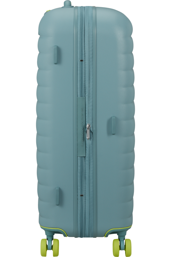 Neovibe 78cm Nagym&eacute;retű feladhat&oacute; poggy&aacute;sz