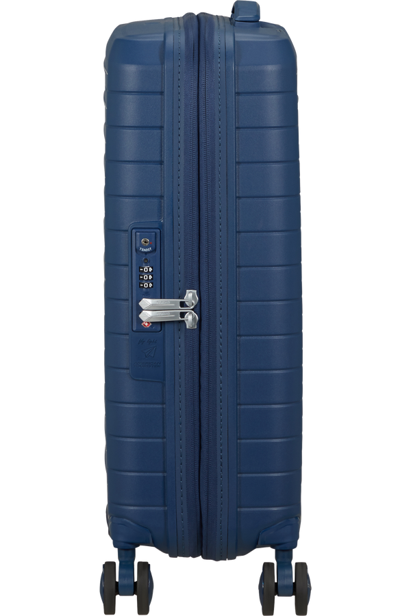 American Tourister Fastforward Spinner 55/20 TSA EXP 55cm  Tengerészkék American Tourister Fastforward Spinner 55/20 TSA EXP 55cm  Tengerészkék