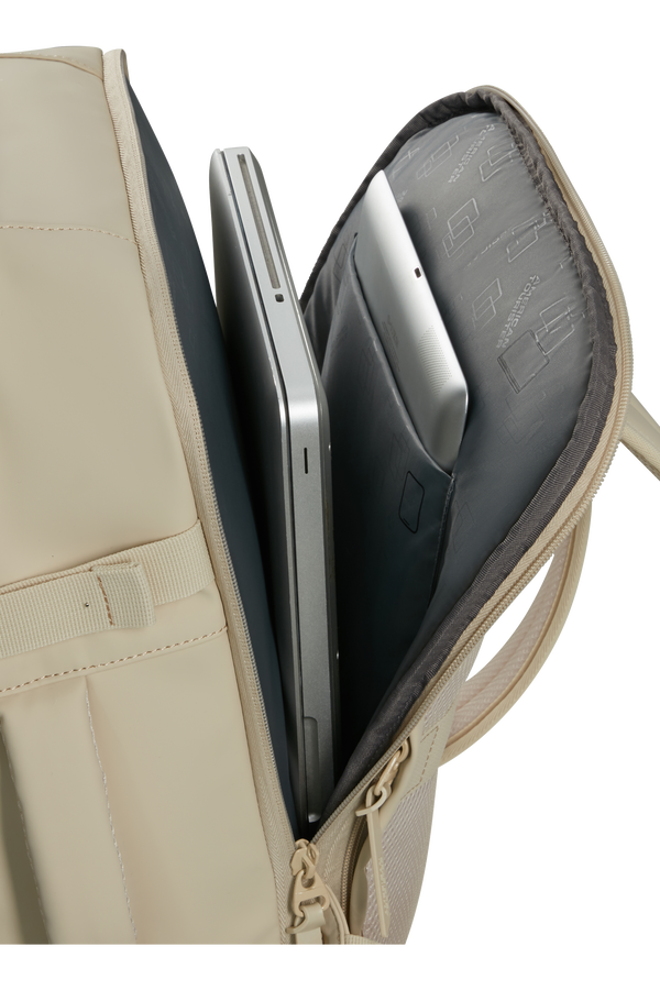 American Tourister Take2cabin Casual Backpack MONO S/M  B&eacute;zs