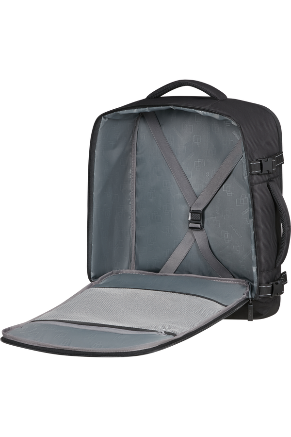 American Tourister Take2cabin Pro Backpack M  Mély fekete American Tourister Take2cabin Pro Backpack M  Mély fekete