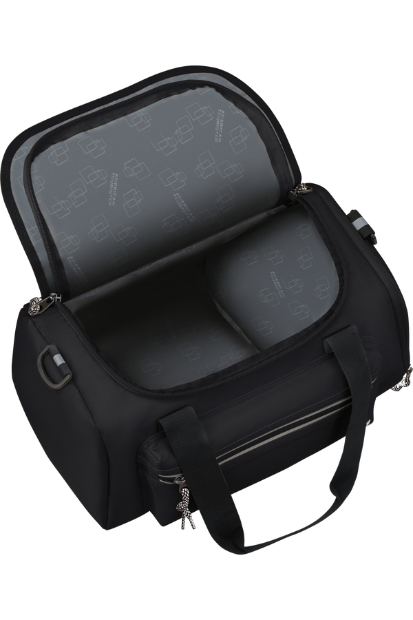 American Tourister Brightup Cabin Duffle Zip  Fekete