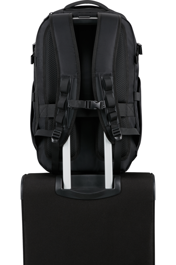 American Tourister Pacepro Laptop Backpack 15.6'  M&eacute;ly fekete